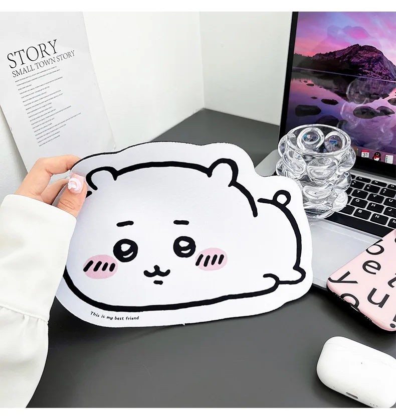 Chiikawa Cartoon Jiyi Usagi Ha - Leather Desk Pad ulasan dan harga